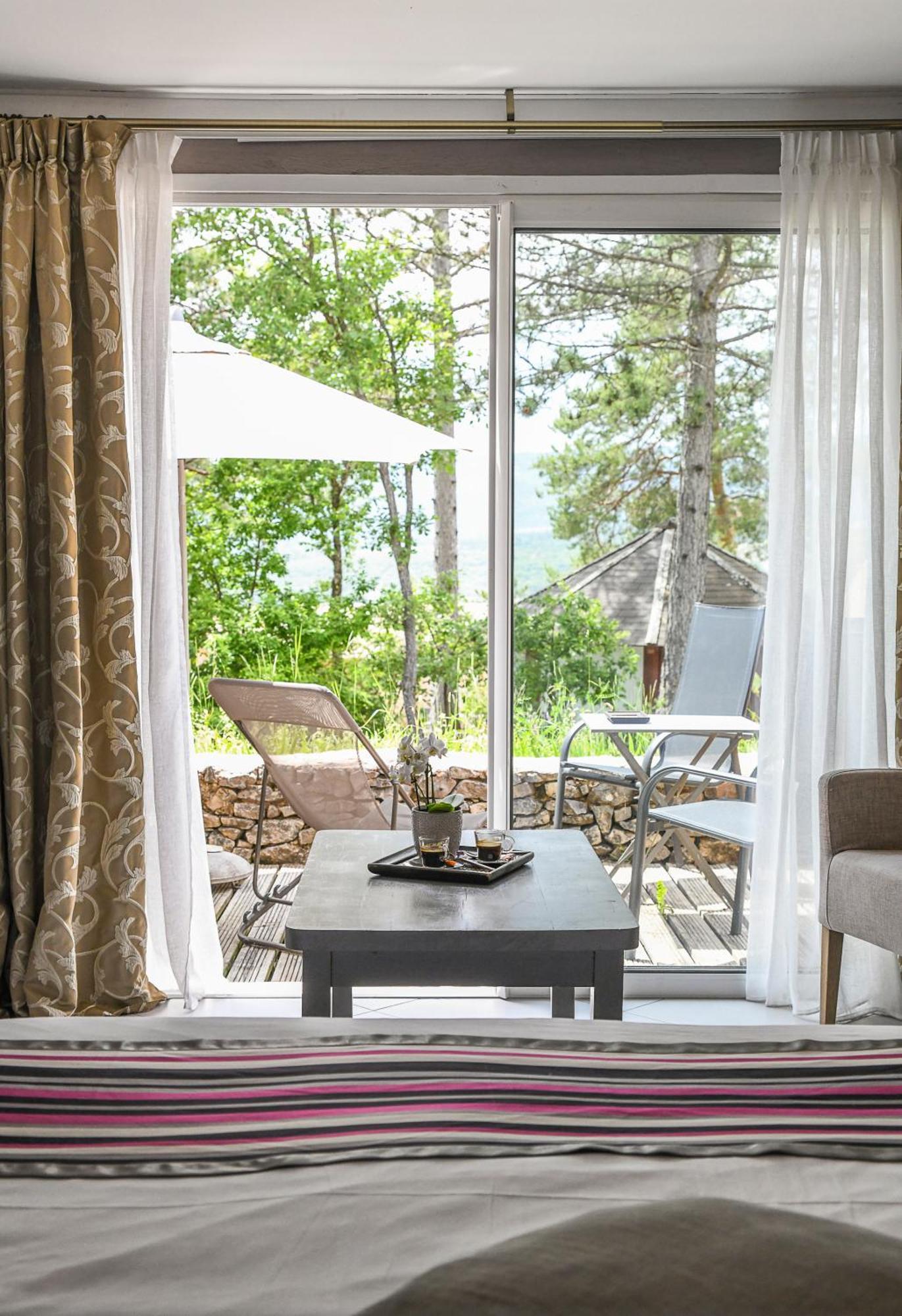 Domaine Du Val De Sault Hotell Exteriör bild